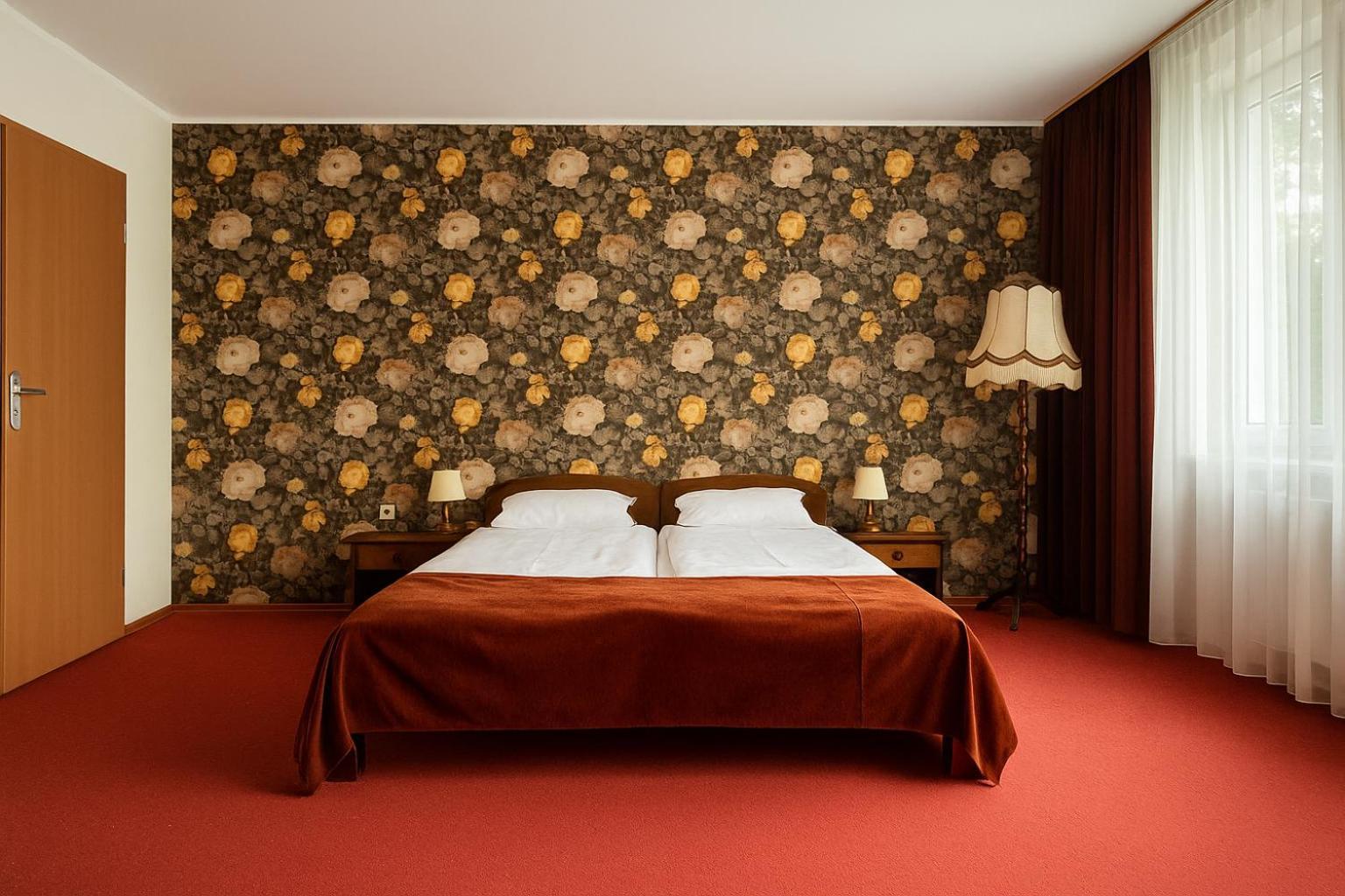 Hotel Metro Kłodzko Esterno foto
