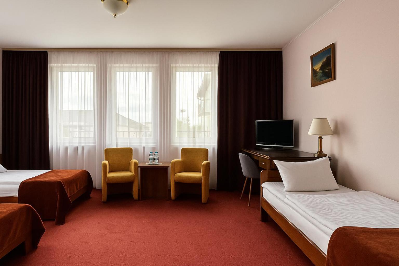 Hotel Metro Kłodzko Esterno foto